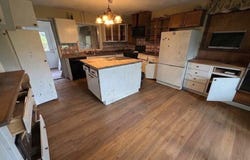 7571 US Hwy 12, Three Oaks, MI 49128
