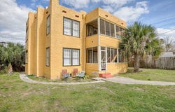 426 E CITRUS AVENUE, EUSTIS, FL 32726