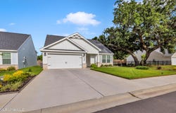 136 Pointe Breeze Way, Biloxi, MS 39531