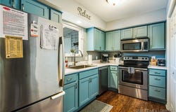 40 Lighthouse Road, Lake Ozark, MO 65049
