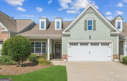 605 Abbey Drive, Woodstock, GA 30188