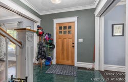 1237 Wealthy Street SE, Grand Rapids, MI 49506