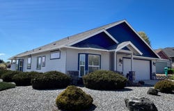 486 N Deanjou Avenue, Eagle Point, OR 97524