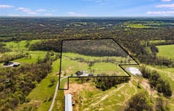 8200 S Tillys Hill Rd, Decatur, AR 72722