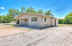 2113 S Hill St, San Angelo, TX 76903