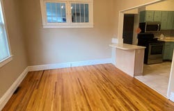 42 6th, Williamson, WV 25661