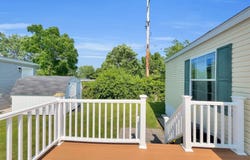 21 Highland Terrace, White Lake, MI 48386