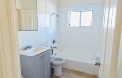 129 E G, Colton, CA 92324