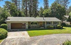 17717 N West Shore Rd, Nine Mile Falls, WA 99026