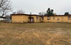 206 N Douglas Street, Arbyrd, MO 63821