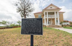 2300 32nd St, Snyder, TX 79549