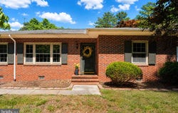610 BEACH Road, WHITE STONE, VA 22578