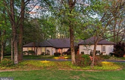 8901 POTOMAC STATION LN, POTOMAC, MD 20854