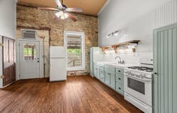 414 Main Street, Leslie, AR 72645