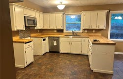 10465 Chalk Bluff Way, Dexter, MO 63841