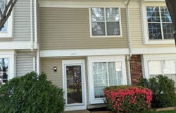 207 SAINT JOHNS SQUARE, STERLING, VA 20164