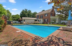 305 COLLEGE PLACE, FREDERICK, MD 21701