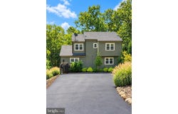 203 FAIRWAY Circle, CROSS JUNCTION, VA 22625