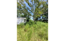 93 Freedom Rd, Laurel, MS 39443