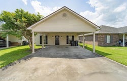 1518 S Patout Street, New Iberia, LA 70560
