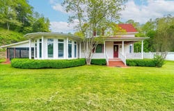 5190 State Highway 2, Olive Hill, KY 41164