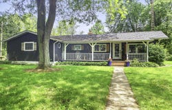 9059 Heilscher Street, Wheatfield, IN 46392
