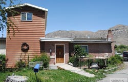 348 N Idaho Avenue, Arco, ID 83213
