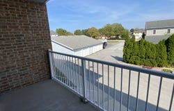 9621 Merrillville Road, Crown Point, IN 46307