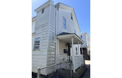 126 Main Street, Warren, RI 02885