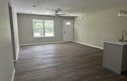 657 S Detroit Avenue, Russellville, AR 72801