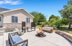 459 S LOADER Ave E, Pleasant Grove, UT 84062