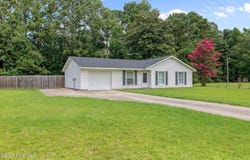202 Darrel Road, La Grange, NC 28551