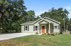 130 Arapaho Trail, Mabank, TX 75156