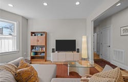 12 University Avenue, Providence, RI 02906