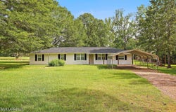 2498 Highway 16, Carthage, MS 39051