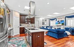227 S Walnut Lane, Schaumburg, IL 60193