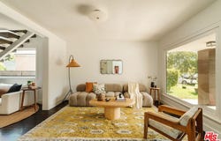 2331 S West View St, Los Angeles, CA 90016