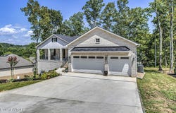 122 Nuhya Way, Loudon, TN 37774
