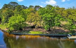 7 Lee Shore, Hilton Head Island, SC 29928