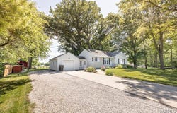 2800 Rutz Road, Trenton, IL 62293