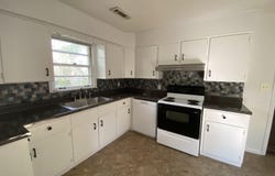 120 SPRINGDALE AVENUE, HUEYTOWN, AL 35023