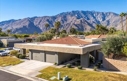 3081 Sunflower Circle W, Palm Springs, CA 92262
