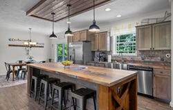 940 E LAKESHORE Dr, Double Springs, AL 35553