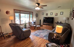 204 E Fillmore Avenue, Fairfield, IA 52556