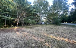 4 Cobb Road, Belfast, ME 04915
