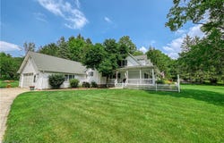 3043 E Wallings Road, Broadview Heights, OH 44147