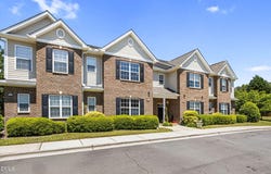 379 E Willhaven Drive, Fuquay Varina, NC 27526