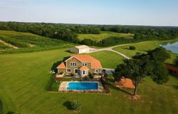 18630 Ewing Road, Marion, IL 62959