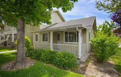 433 W State St, Eagle, ID 83616-4905