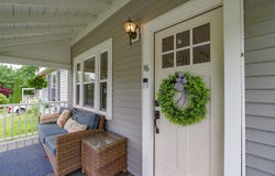 16 Lawn Avenue, Rockland, ME 04841
